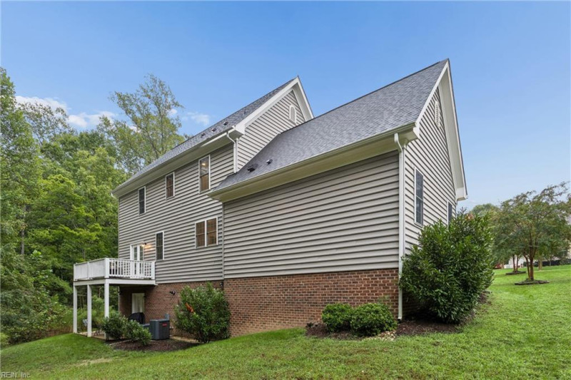 Photo 41 of 50 residential for sale in James City County virginia