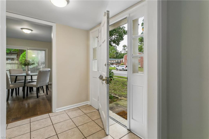 Photo 3 of 35 residential for sale in Newport News virginia