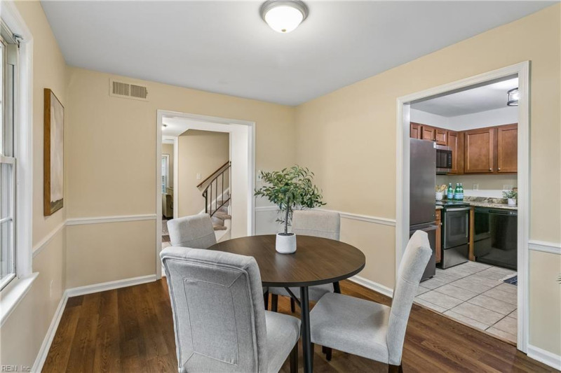 Photo 9 of 35 residential for sale in Newport News virginia
