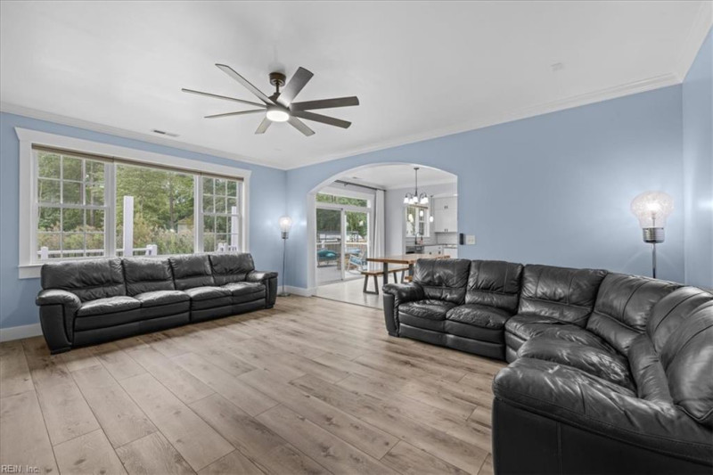 Photo 11 of 50 residential for sale in Virginia Beach virginia