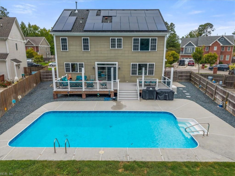 Photo 3 of 50 residential for sale in Virginia Beach virginia