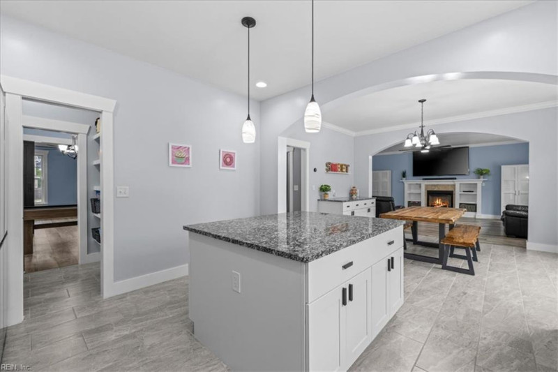 Photo 6 of 50 residential for sale in Virginia Beach virginia