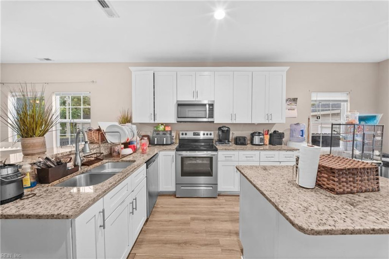 Photo 2 of 11 residential for sale in Norfolk virginia