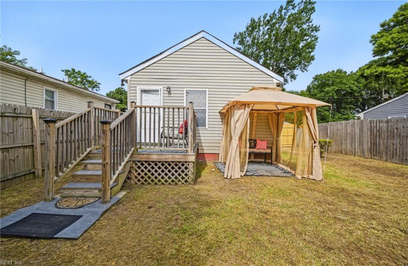 Photo 22 of 34 residential for sale in Norfolk virginia Photo 22 of 34 residential for sale in Norfolk virginia