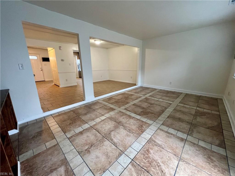 Photo 22 of 33 residential for sale in Virginia Beach virginia