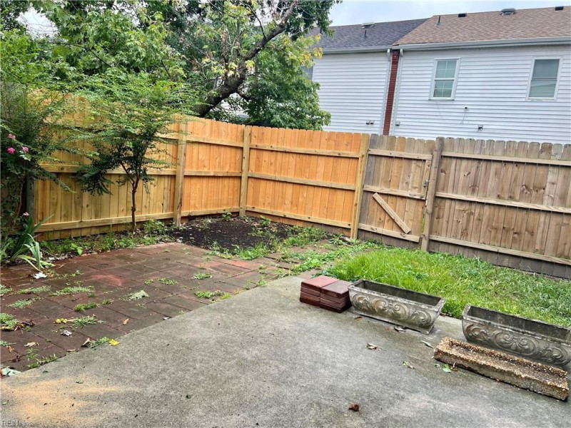 Photo 24 of 33 residential for sale in Virginia Beach virginia