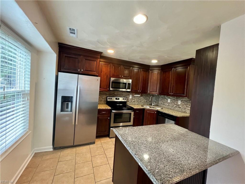 Photo 28 of 33 residential for sale in Virginia Beach virginia