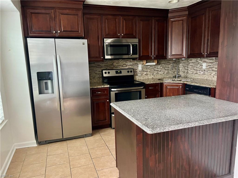 Photo 30 of 33 residential for sale in Virginia Beach virginia
