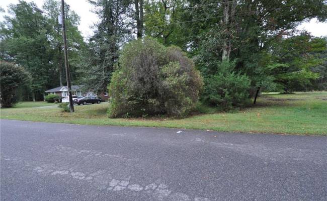 000 Pioneer Lane, Chesapeake, VA 23323