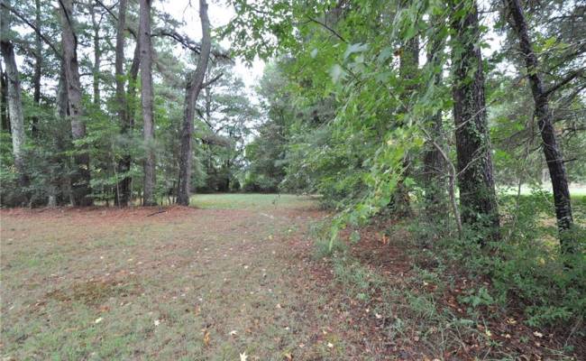 000 Pioneer Lane, Chesapeake, VA 23323