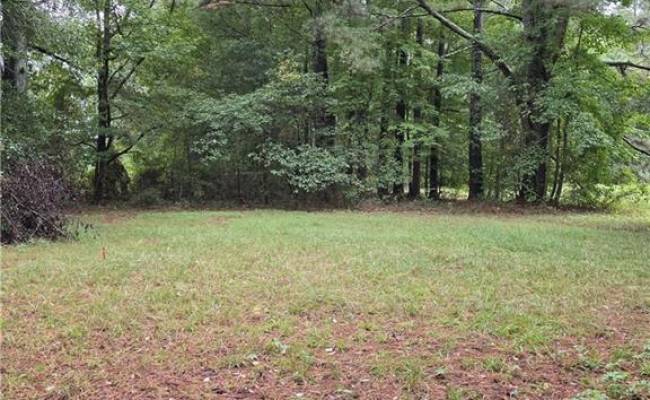 000 Pioneer Lane, Chesapeake, VA 23323