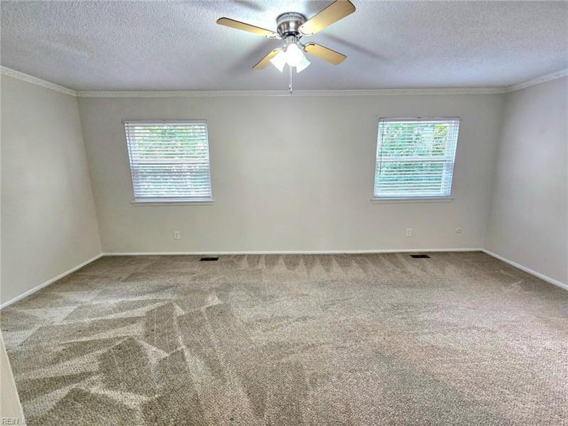 Photo 16 of 32 residential for sale in Virginia Beach virginia