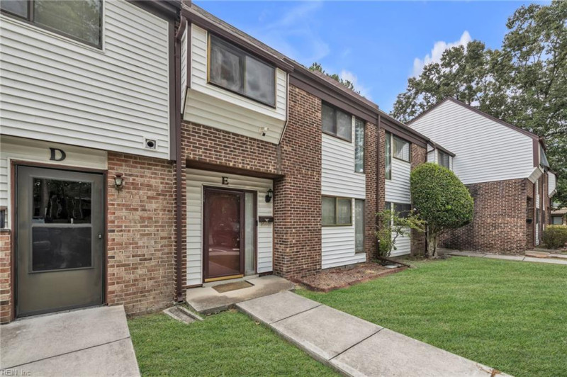 Photo 3 of 42 residential for sale in Newport News virginia Photo 3 of 42 residential for sale in Newport News virginia