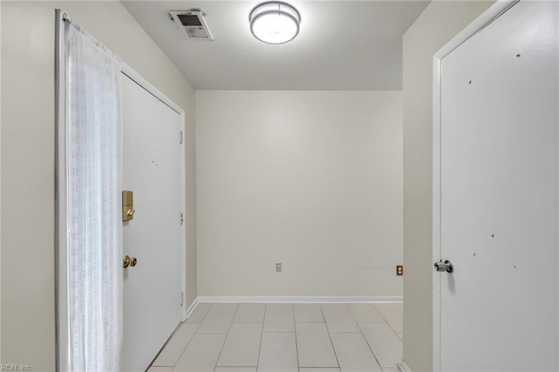 Photo 6 of 42 residential for sale in Newport News virginia Photo 6 of 42 residential for sale in Newport News virginia