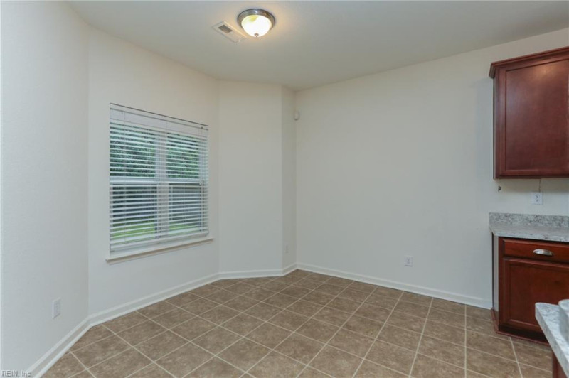Photo 16 of 47 residential for sale in Chesapeake virginia Photo 16 of 47 residential for sale in Chesapeake virginia