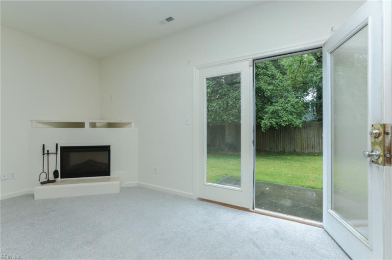 Photo 23 of 47 residential for sale in Chesapeake virginia Photo 23 of 47 residential for sale in Chesapeake virginia