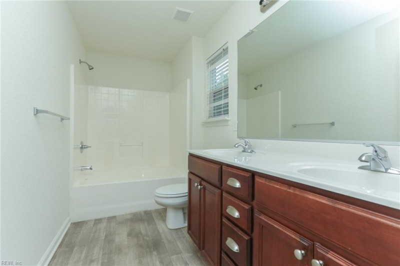 Photo 38 of 47 residential for sale in Chesapeake virginia Photo 38 of 47 residential for sale in Chesapeake virginia