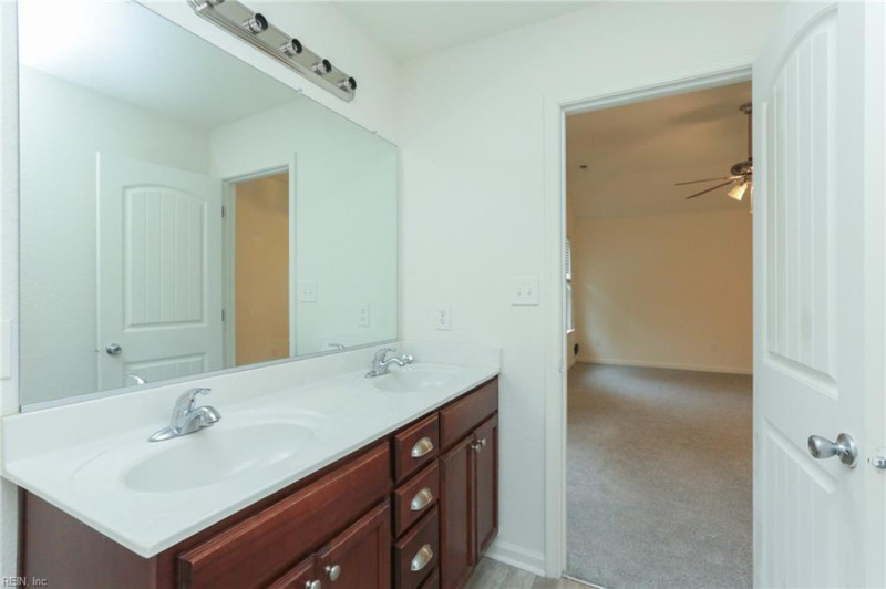 Photo 40 of 47 residential for sale in Chesapeake virginia Photo 40 of 47 residential for sale in Chesapeake virginia
