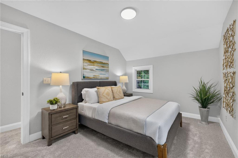 Photo 12 of 24 residential for sale in Portsmouth virginia
