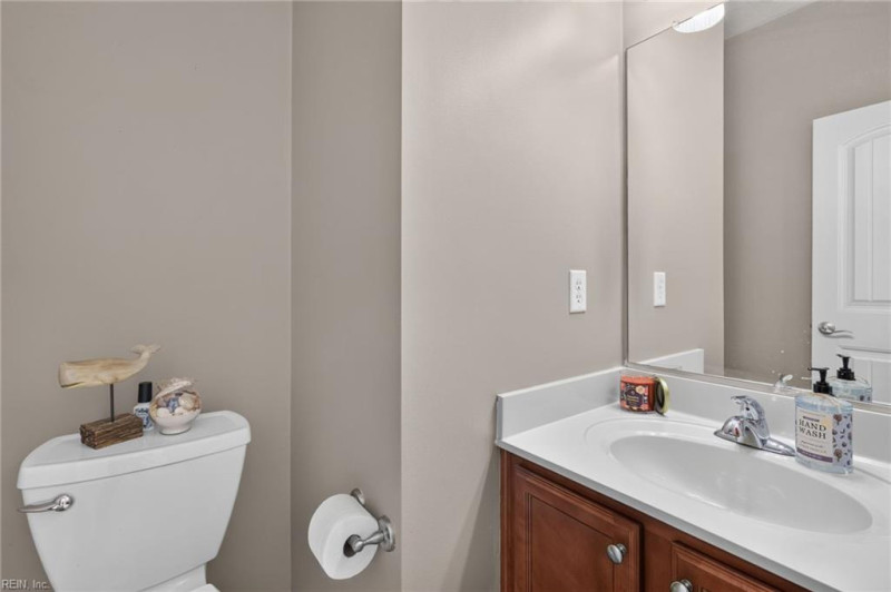 Photo 15 of 41 residential for sale in Chesapeake virginia Photo 15 of 41 residential for sale in Chesapeake virginia