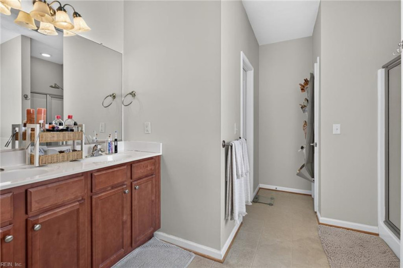 Photo 19 of 41 residential for sale in Chesapeake virginia Photo 19 of 41 residential for sale in Chesapeake virginia