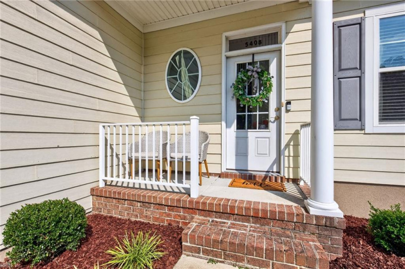 Photo 3 of 41 residential for sale in Chesapeake virginia Photo 3 of 41 residential for sale in Chesapeake virginia