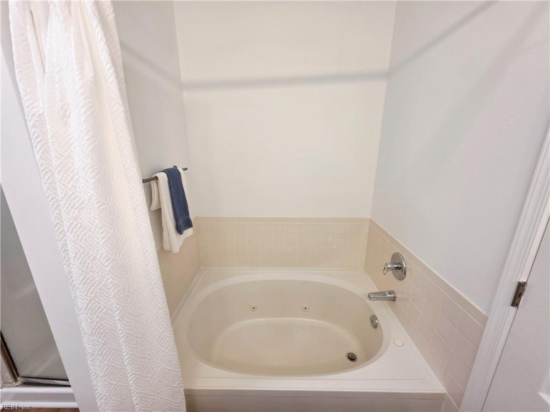 Photo 17 of 22 residential for sale in Newport News virginia Photo 17 of 22 residential for sale in Newport News virginia