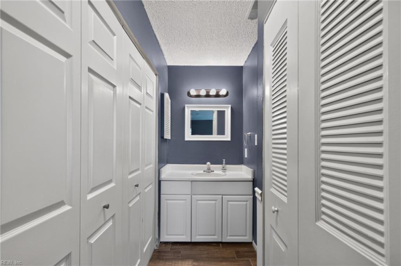 Photo 23 of 43 residential for sale in Virginia Beach virginia
