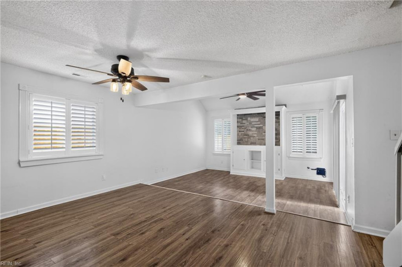 Photo 8 of 43 residential for sale in Virginia Beach virginia