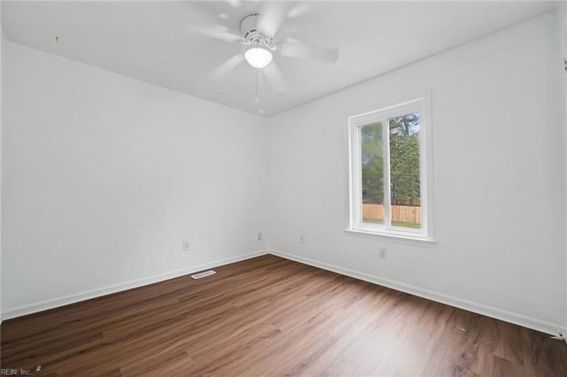 Photo 16 of 35 residential for sale in Newport News virginia