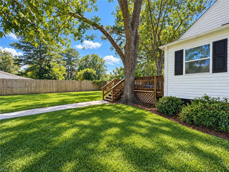 Photo 35 of 39 residential for sale in Portsmouth virginia
