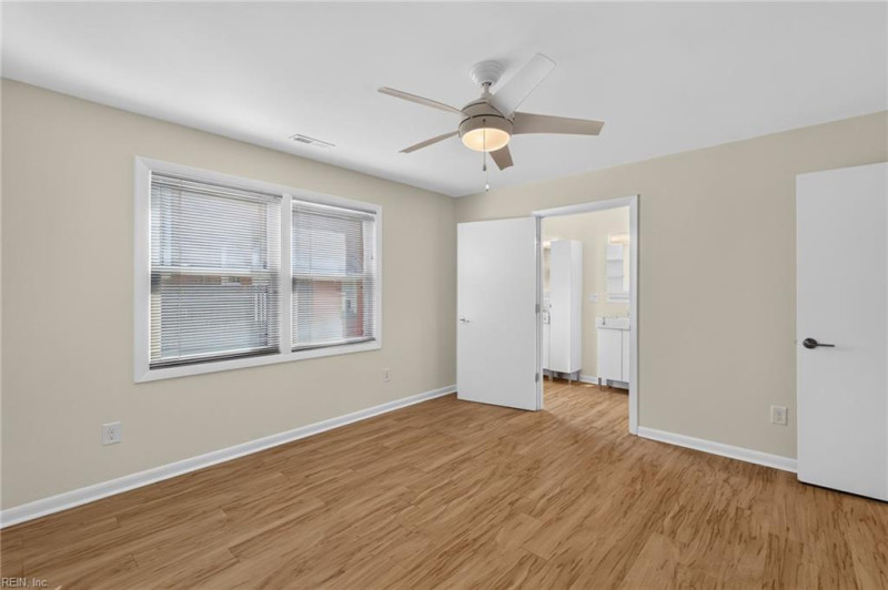 Photo 18 of 34 residential for sale in Norfolk virginia