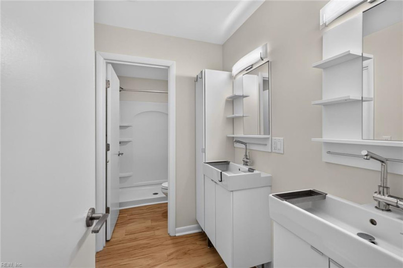 Photo 25 of 34 residential for sale in Norfolk virginia