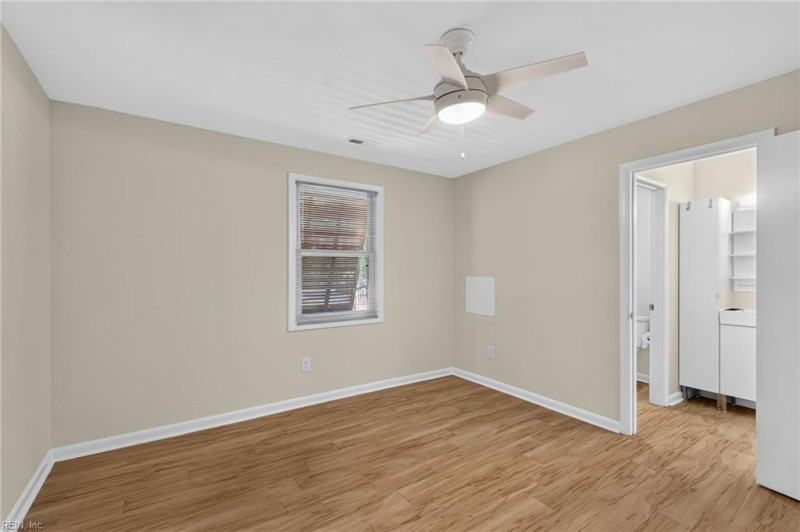 Photo 28 of 34 residential for sale in Norfolk virginia