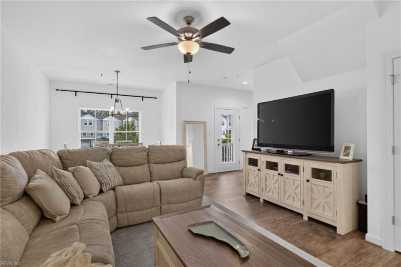 Photo 17 of 34 residential for sale in Norfolk virginia Photo 17 of 34 residential for sale in Norfolk virginia