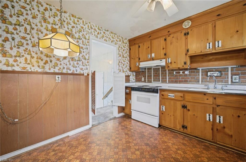 Photo 11 of 30 residential for sale in Hampton virginia Photo 11 of 30 residential for sale in Hampton virginia