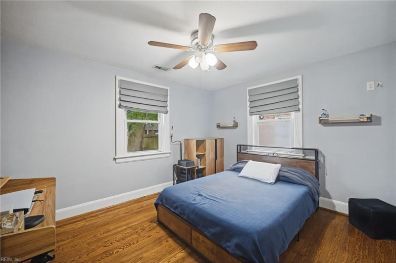 Photo 13 of 28 residential for sale in Portsmouth virginia
