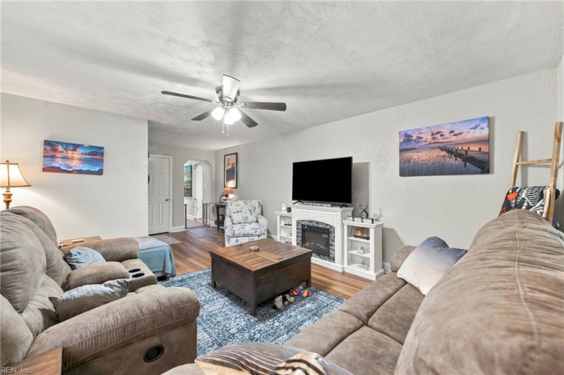 Photo 10 of 49 residential for sale in Portsmouth virginia Photo 10 of 49 residential for sale in Portsmouth virginia
