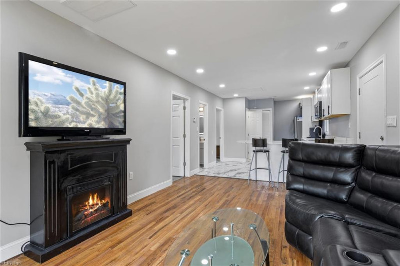 Photo 21 of 27 residential for sale in Newport News virginia
