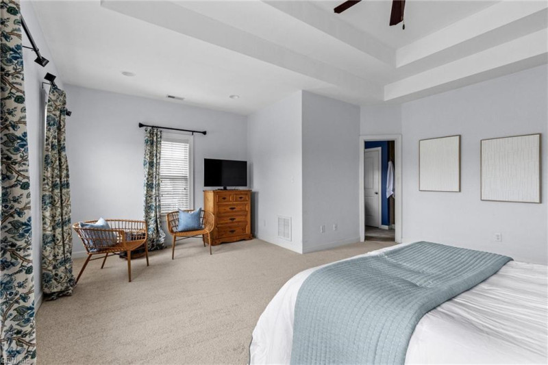 Photo 21 of 34 residential for sale in Virginia Beach virginia