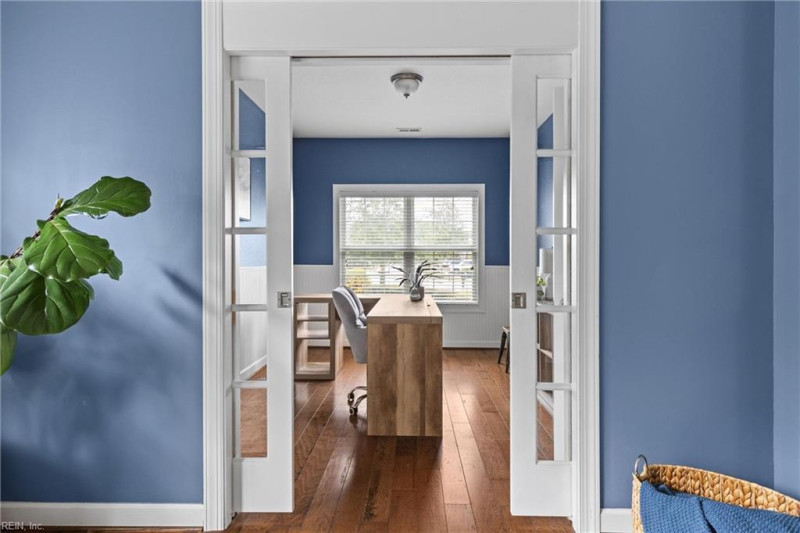 Photo 6 of 34 residential for sale in Virginia Beach virginia