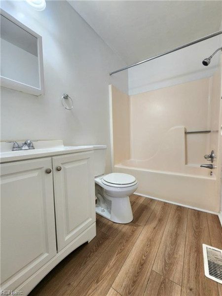 Photo 7 of 10 residential for sale in Norfolk virginia Photo 7 of 10 residential for sale in Norfolk virginia