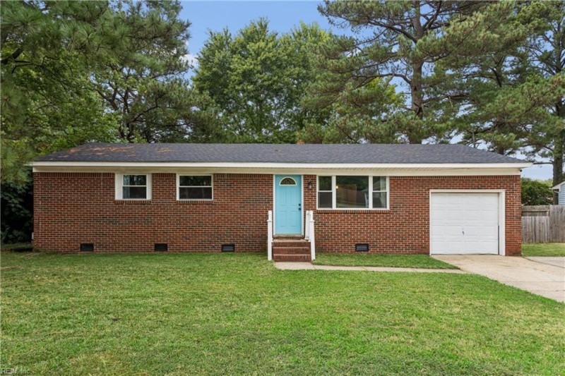 Photo 1 of 32 residential for sale in Chesapeake virginia Photo 1 of 32 residential for sale in Chesapeake virginia