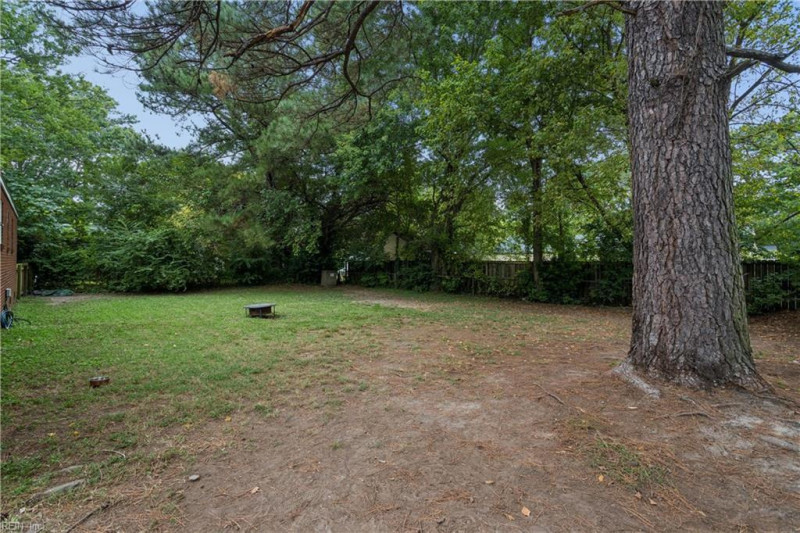 Photo 31 of 32 residential for sale in Chesapeake virginia Photo 31 of 32 residential for sale in Chesapeake virginia