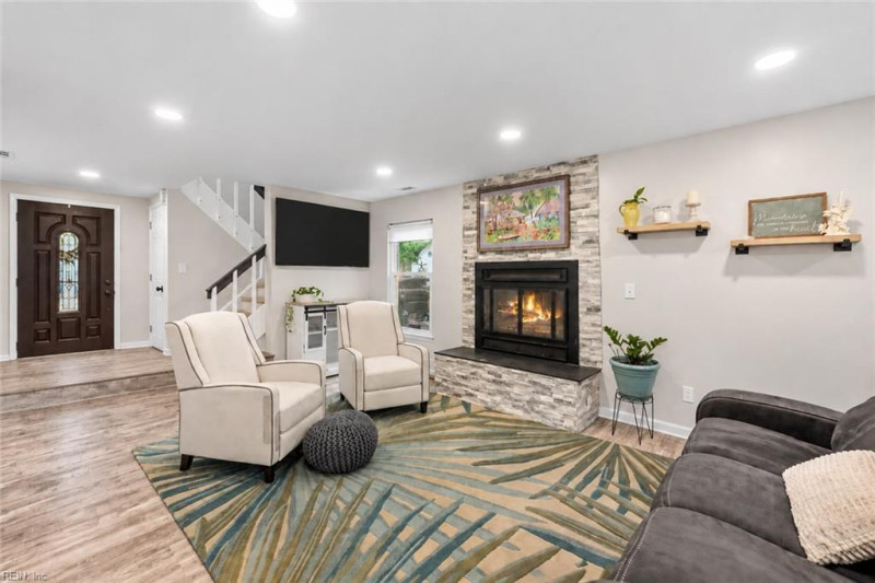 Photo 10 of 40 residential for sale in Virginia Beach virginia