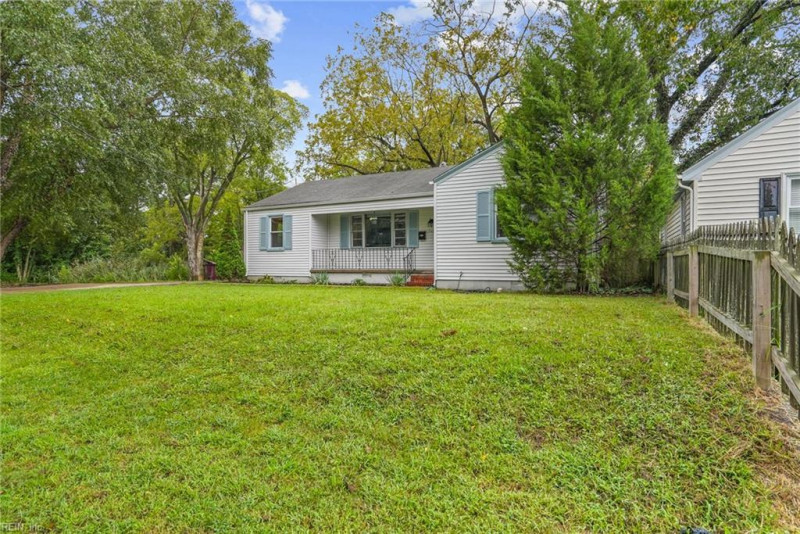 Photo 42 of 50 residential for sale in Chesapeake virginia Photo 42 of 50 residential for sale in Chesapeake virginia