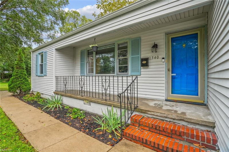 Photo 7 of 50 residential for sale in Chesapeake virginia Photo 7 of 50 residential for sale in Chesapeake virginia