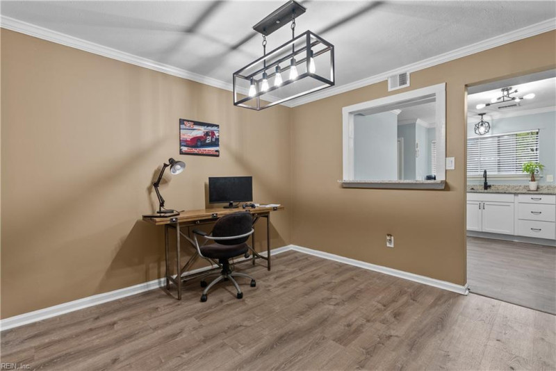 Photo 10 of 35 residential for sale in Newport News virginia