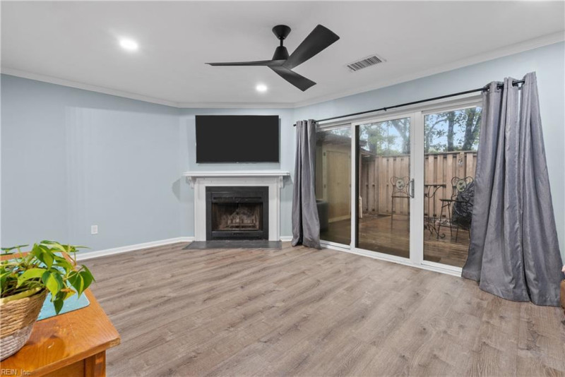 Photo 6 of 35 residential for sale in Newport News virginia