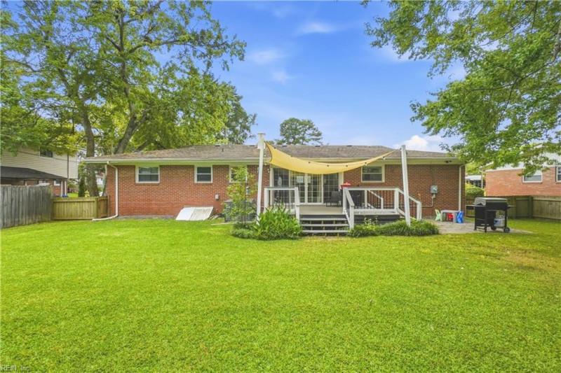 Photo 29 of 38 residential for sale in Virginia Beach virginia